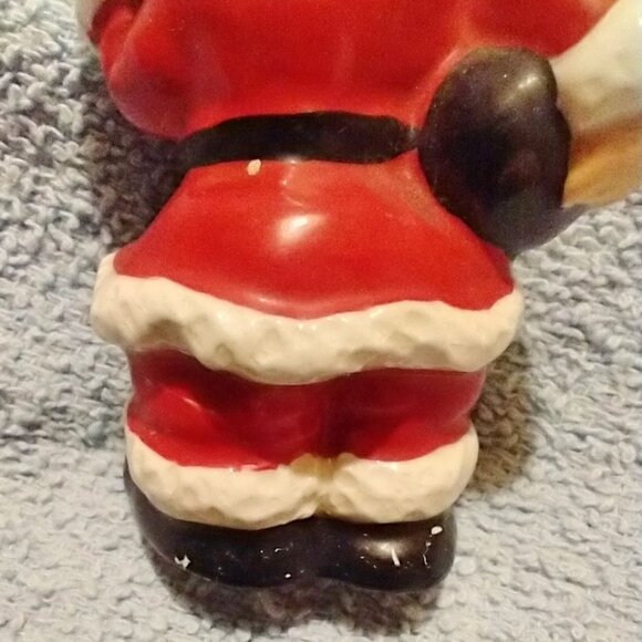 Vintage Enesco Ceramic Bowling Santa Claus 1950s Christmas Salt Shaker - Picture 11 of 16